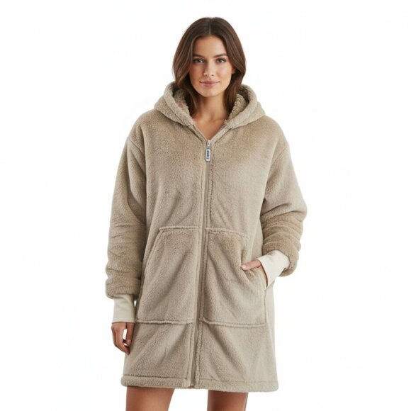 *Pur Serenity Sherpy Oversized Sweatshirt - Picture 1 of 16